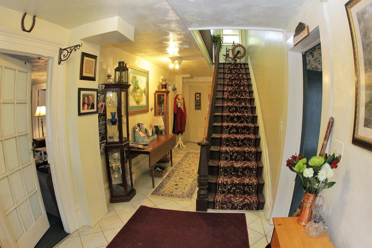 Glass Magnolia Bed & Breakfast Interlaken Екстериор снимка