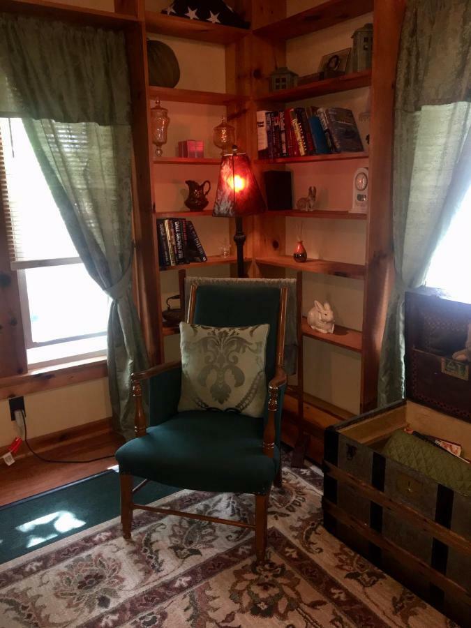 Glass Magnolia Bed & Breakfast Interlaken Екстериор снимка
