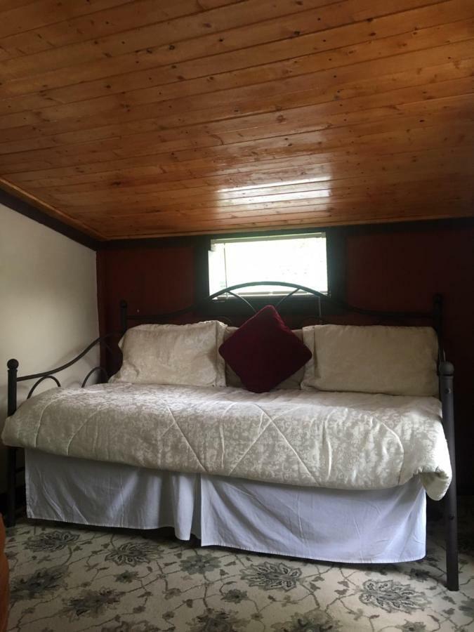 Glass Magnolia Bed & Breakfast Interlaken Екстериор снимка