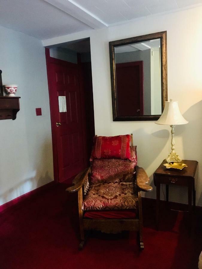 Glass Magnolia Bed & Breakfast Interlaken Екстериор снимка
